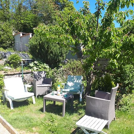 Chez Charlotte et Michel Apartman Brassac  Kültér fotó