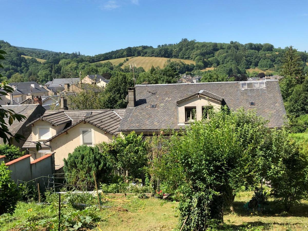 Chez Charlotte et Michel Apartman Brassac  Kültér fotó